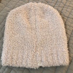 Barefoot dreams beanie